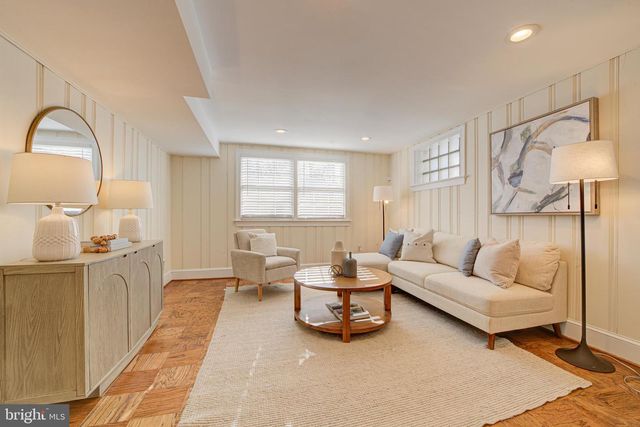 4010 VAN BUREN ST, Hyattsville, MD 20782