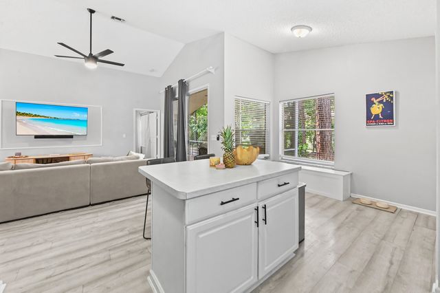 320 Hammocks Trail, Greenacres, FL 33413