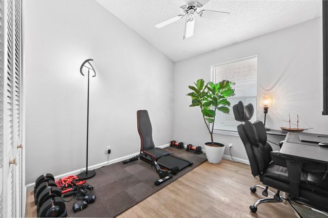 320 Hammocks Trail, Greenacres, FL 33413