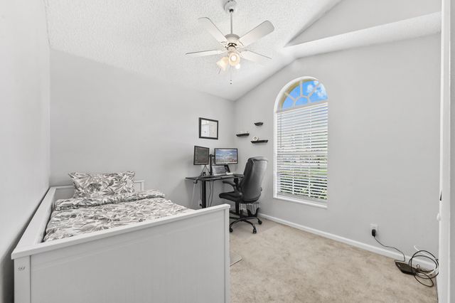 320 Hammocks Trail, Greenacres, FL 33413