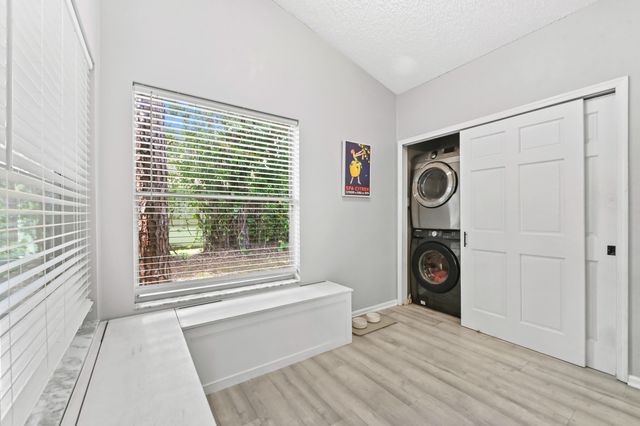 320 Hammocks Trail, Greenacres, FL 33413