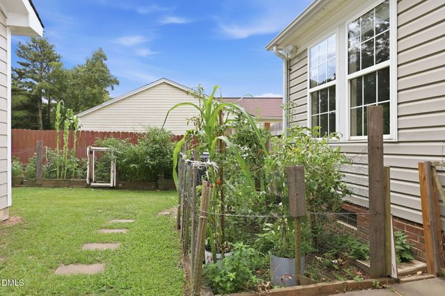 1109 Lexington Farm Road, Apex, NC 27502