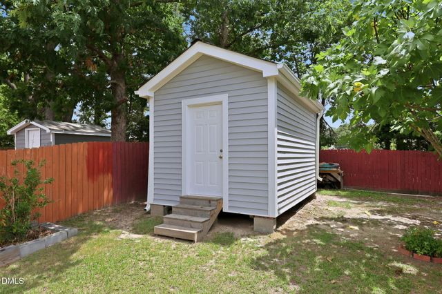 1109 Lexington Farm Road, Apex, NC 27502