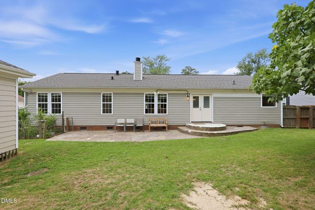 1109 Lexington Farm Road, Apex, NC 27502