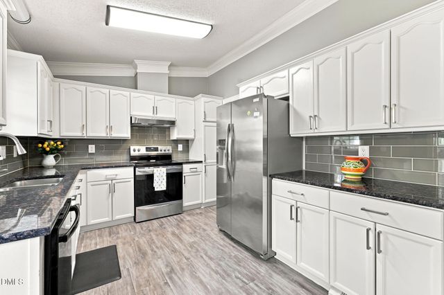 1109 Lexington Farm Road, Apex, NC 27502