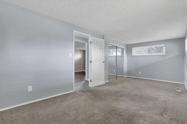 7008 Clymer Drive, Reynoldsburg, OH 43068