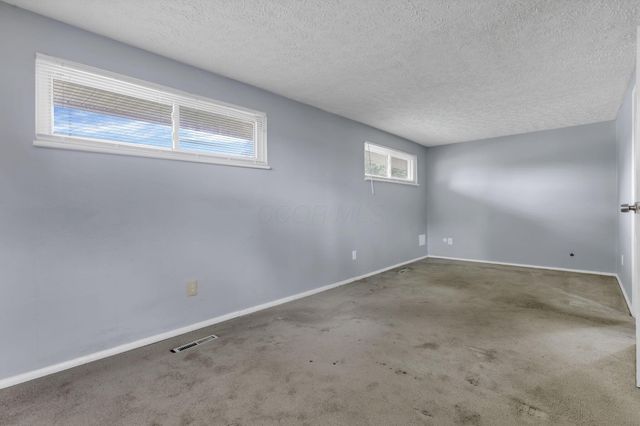 7008 Clymer Drive, Reynoldsburg, OH 43068