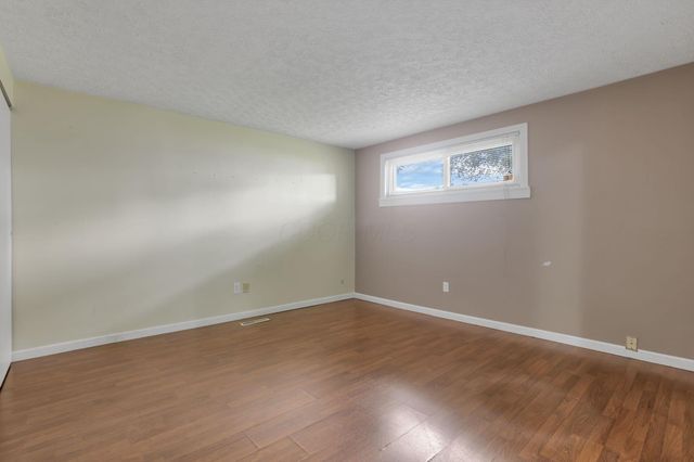 7008 Clymer Drive, Reynoldsburg, OH 43068