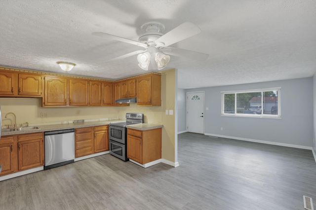 7008 Clymer Drive, Reynoldsburg, OH 43068