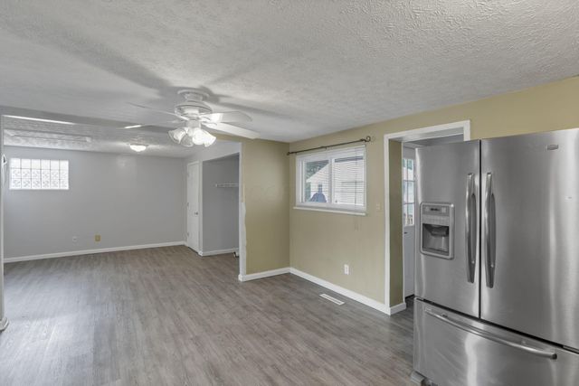 7008 Clymer Drive, Reynoldsburg, OH 43068