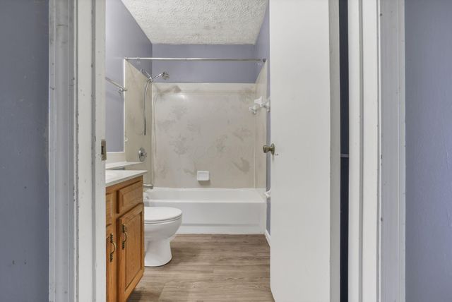 7008 Clymer Drive, Reynoldsburg, OH 43068
