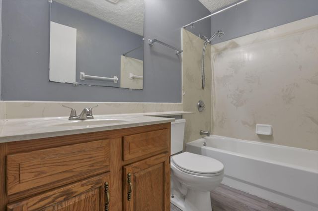 7008 Clymer Drive, Reynoldsburg, OH 43068