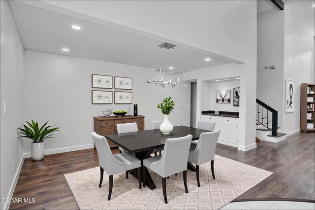 837 Hillview Circle, Simi Valley, CA 93065