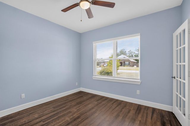 12340 N Chestnut, Conroe, TX 77303