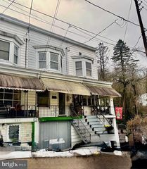 339 W PRESTON AVE, Girardville, PA 17935