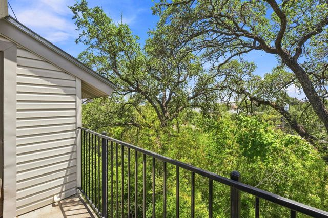 802 S 1st ST 202, Austin, TX 78704