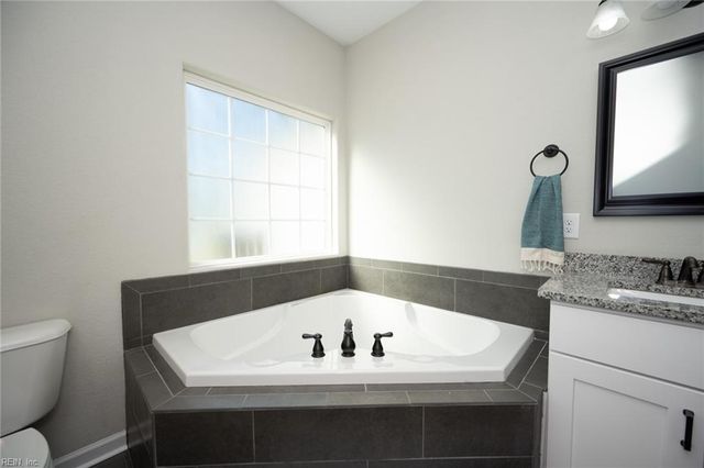2468 West RD, Chesapeake, VA 23322
