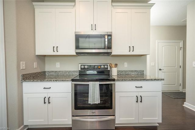 2468 West RD, Chesapeake, VA 23322