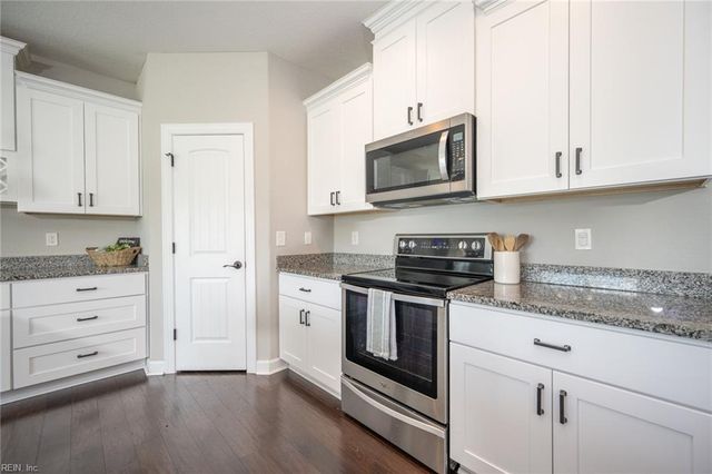 2468 West RD, Chesapeake, VA 23322