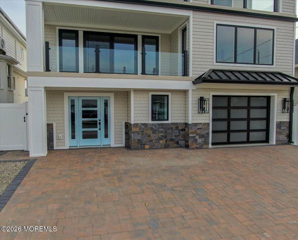 17 I Street, Seaside Park, NJ 08752