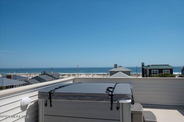 17 I Street, Seaside Park, NJ 08752