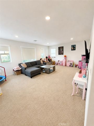 29633 Kearney Ct, Winchester, CA 92596