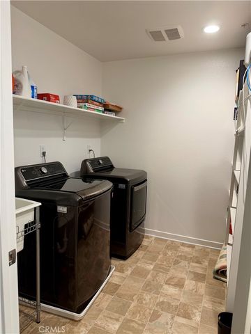 29633 Kearney Ct, Winchester, CA 92596