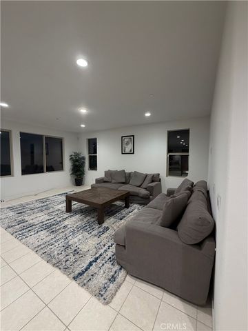 29633 Kearney Ct, Winchester, CA 92596