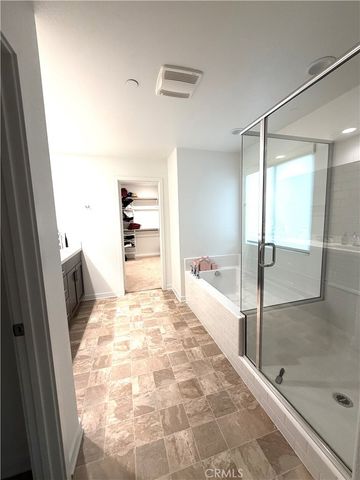 29633 Kearney Ct, Winchester, CA 92596