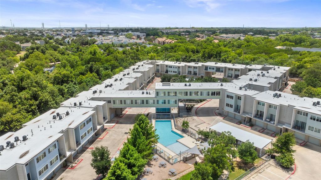 604 N Bluff DR 146, Austin, TX 78745