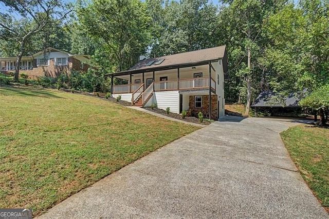 1741 Lucy Drive NW, Kennesaw, GA 30152