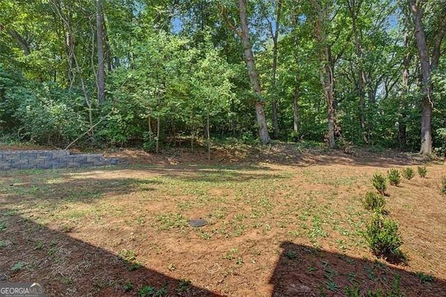 1741 Lucy Drive NW, Kennesaw, GA 30152