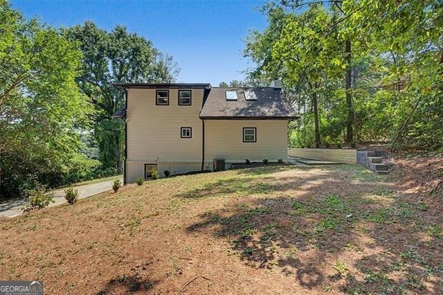 1741 Lucy Drive NW, Kennesaw, GA 30152