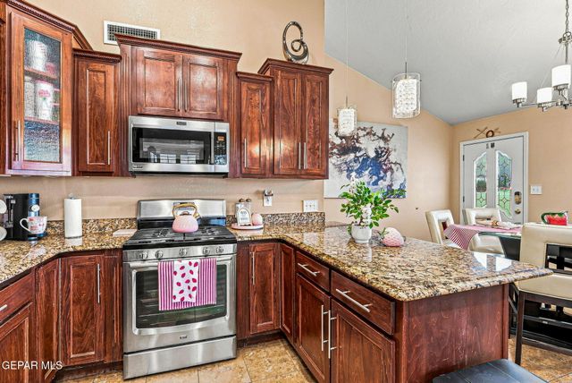 4648 Robert Acosta Drive, El Paso, TX 79934