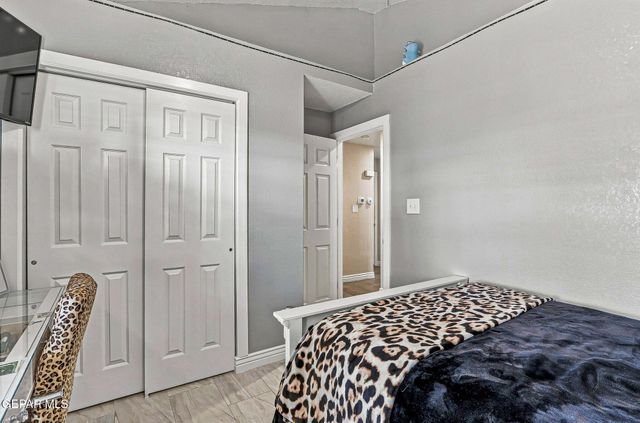 4648 Robert Acosta Drive, El Paso, TX 79934