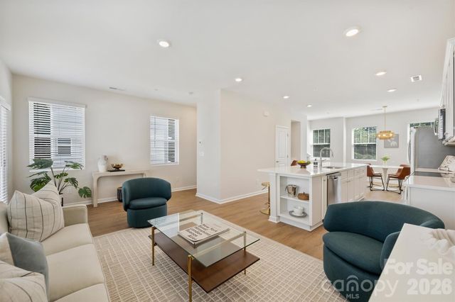 2405 Via del Conte Alley, Charlotte, NC 28205