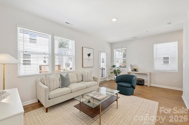 2405 Via del Conte Alley, Charlotte, NC 28205