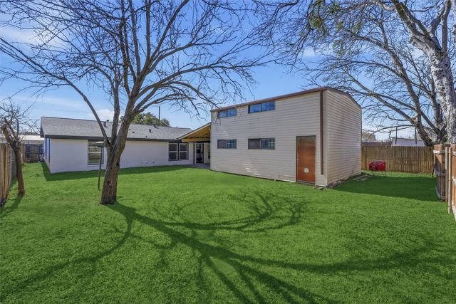 228 Kay Lane, Saginaw, TX 76179