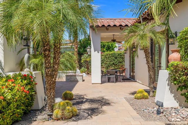 753 Elk Clover Circle, Palm Desert, CA 92211
