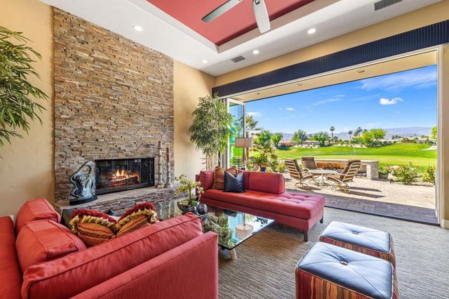 753 Elk Clover Circle, Palm Desert, CA 92211