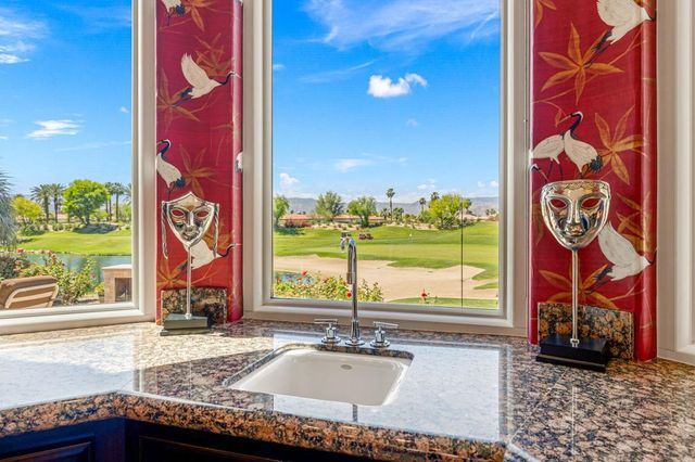 753 Elk Clover Circle, Palm Desert, CA 92211