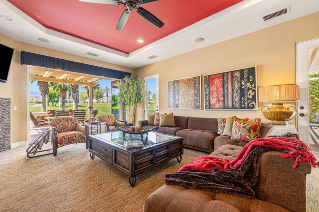 753 Elk Clover Circle, Palm Desert, CA 92211