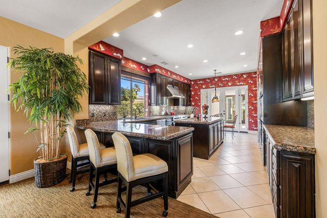 753 Elk Clover Circle, Palm Desert, CA 92211