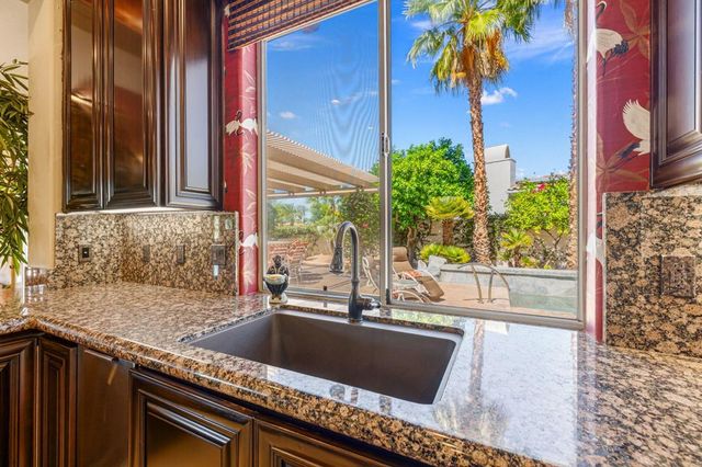 753 Elk Clover Circle, Palm Desert, CA 92211