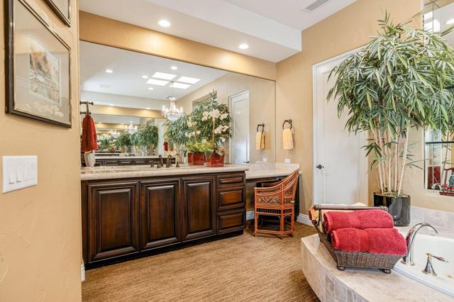 753 Elk Clover Circle, Palm Desert, CA 92211