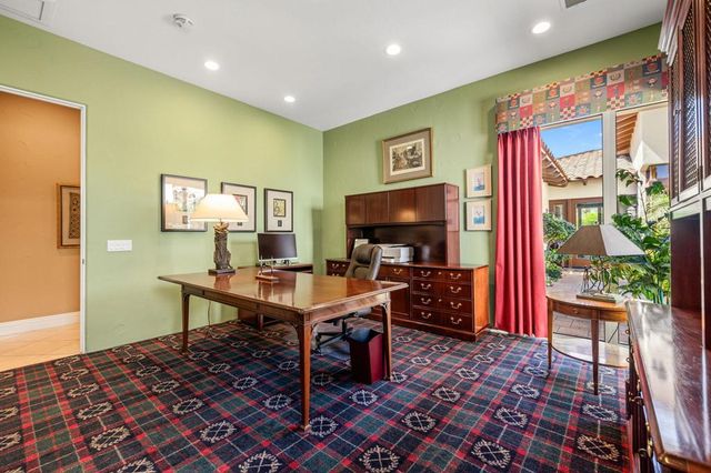 753 Elk Clover Circle, Palm Desert, CA 92211