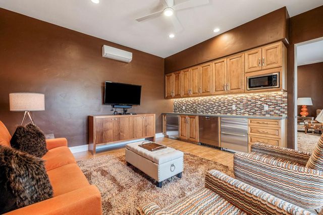 753 Elk Clover Circle, Palm Desert, CA 92211