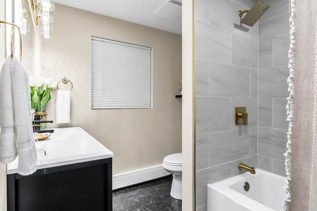 394 Cedar Street, Manchester, NH 03103