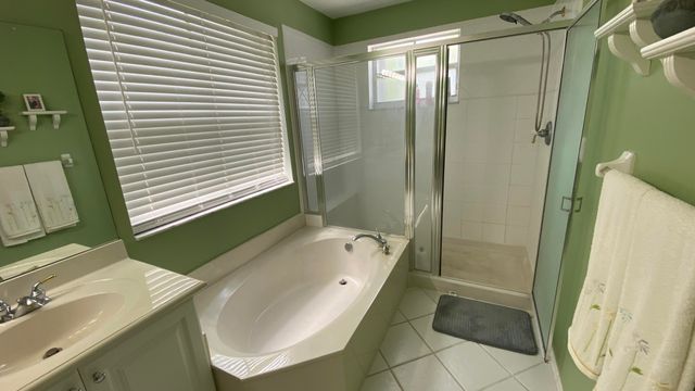 7650 OAK GROVE Circle, Lake Worth, FL 33467