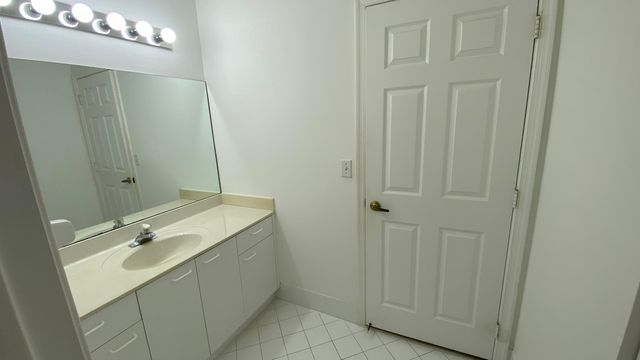 7650 OAK GROVE Circle, Lake Worth, FL 33467